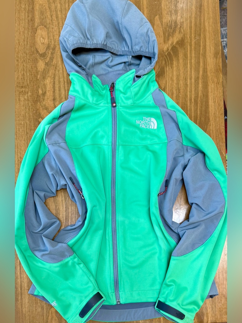 The North Face Women's Green & Gray Softshell Jacket Size Medium